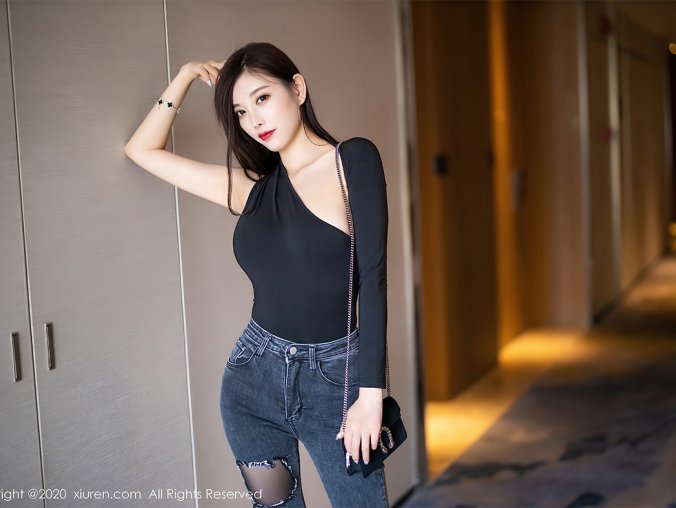 [XIUREN秀人网]杨晨晨sugar[77+1P706MB]